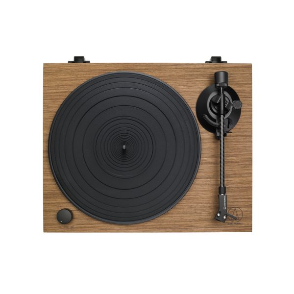 Rapallo | The Audio Technica LPW40WN Manual Turntable is a fully manual, belt-drive turntable designed to give you optimal high-fidelity audio reproduction from vinyl.