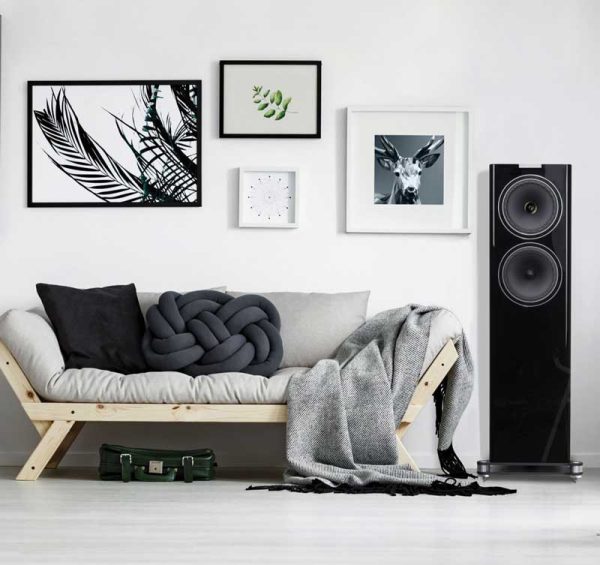 Rapallo | Fyne Audio F702 Floorstanding Speakers